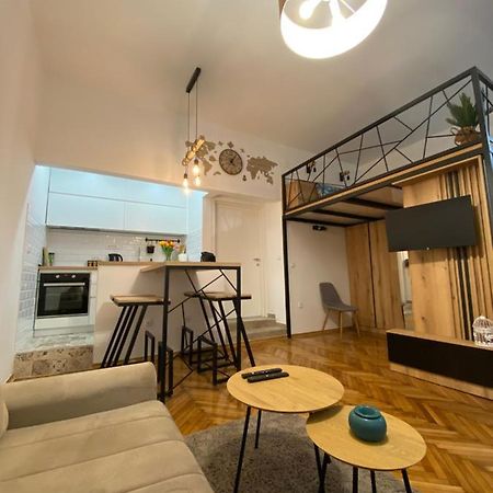 Sleepover - Galleria Novi Sad Exterior foto